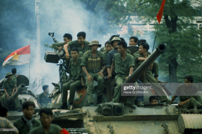 Xe tăng của quân Giải phóng tiến vào Sài Gòn ngày 30/4/1975.