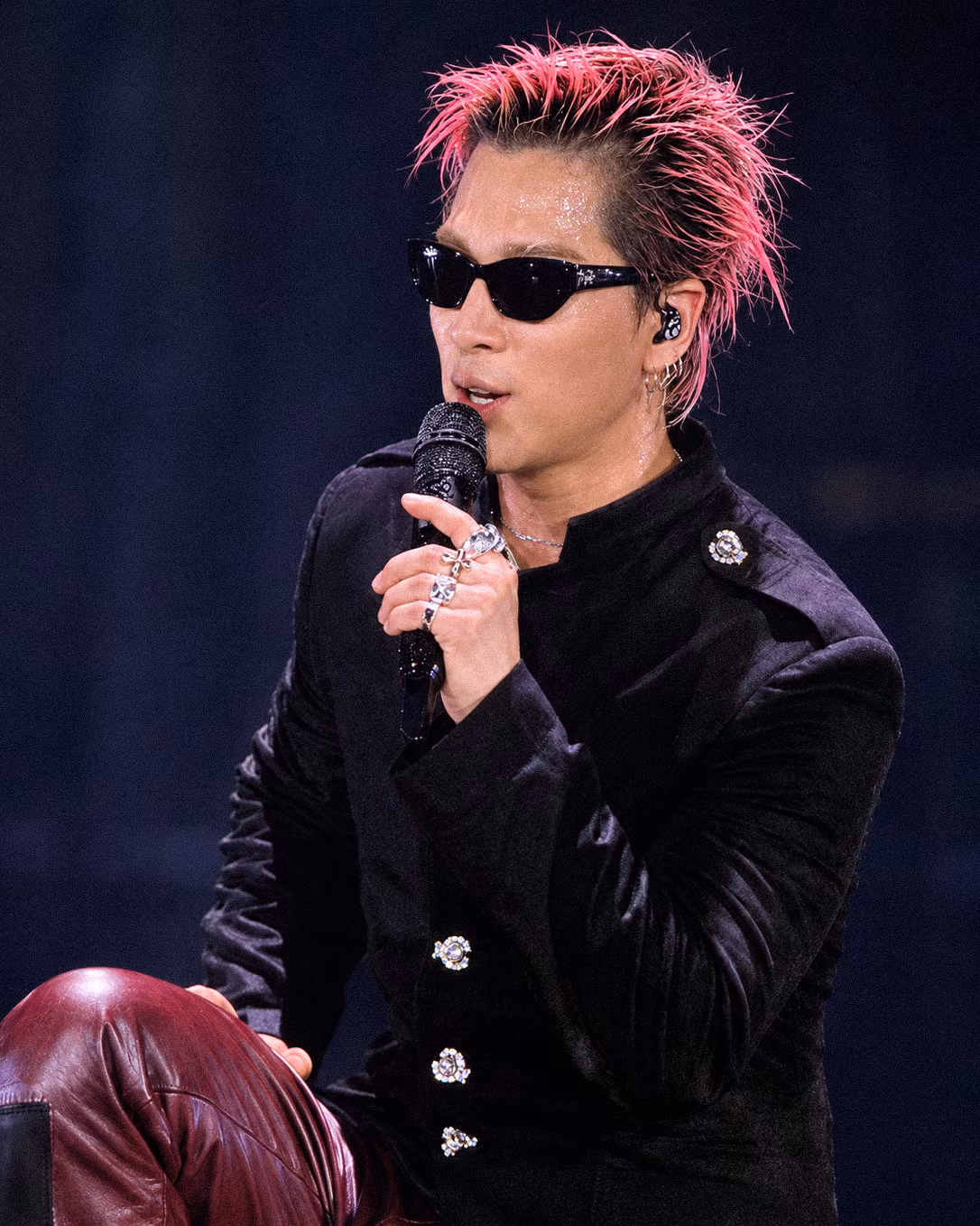 Màn trình diễn sôi động của các thành viên BigBang.