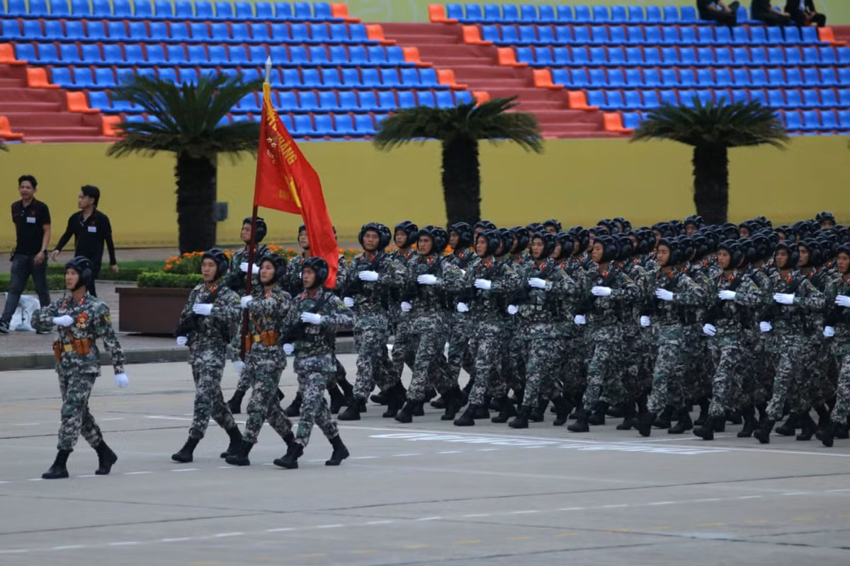 anh-hop-luyen-lan-2-6.jpg