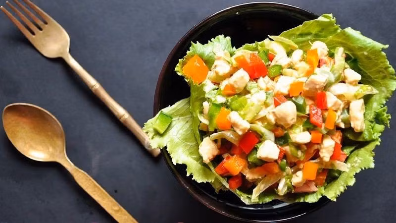anh-2-salad-rau-tron.jpg