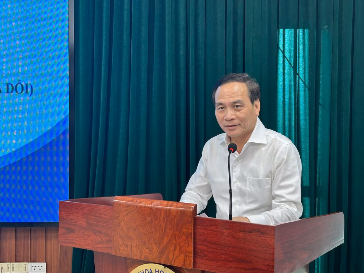 PGS.TS Phạm Ngọc Linh - Phó Chủ tịch Liên hiệp Hội Việt Nam phát biểu khai mạc