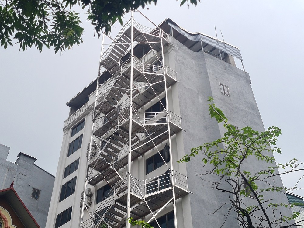 View - Cận cảnh loạt công trình vi phạm xây dựng bị 'điểm mặt' ở Hà Nội | Báo Tri thức và Cuộc sống - TIN TỨC PHỔ BIẾN KIẾN THỨC 24H