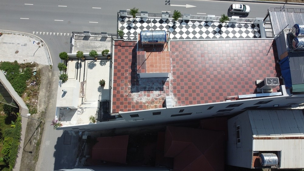 View - Công trình “khủng” ngay mặt phố ở Hà Nội vi phạm trật tự xây dựng | Báo Tri thức và Cuộc sống - TIN TỨC PHỔ BIẾN KIẾN THỨC 24H