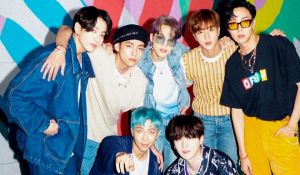 Mỹ nam BTS gây bất ngờ khi tiết lộ ứng dụng smartphone yêu thích