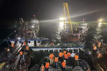 Lật tàu Vịnh Xanh 58 trên Vịnh Hạ Long... xử nghiêm nếu có vi phạm! 