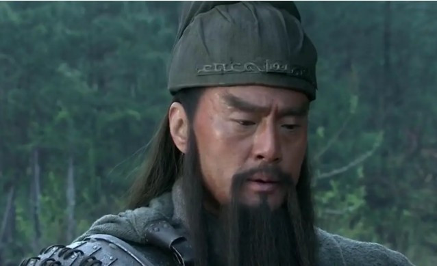 Quan Vũ: Vị trí thứ hai thuộc về Quan Vũ. Trong lòng nhiều người, Quan Vũ chắc chắn là vị tướng có chiến công lừng lẫy của Thục Hán. Quan Vũ là được đánh giá là vị tướng có tài năng, võ nghệ dũng mãnh, được người đương thời nhận xét là sức địch vạn người, hổ thần một thời.