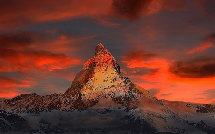3. Đỉnh núi từng được xem là “không thể chinh phục”. Cho đến giữa thế kỷ 19, Matterhorn vẫn là thách thức lớn đối với các nhà leo núi do độ dốc và điều kiện thời tiết khắc nghiệt. Ảnh: Pinterest.
