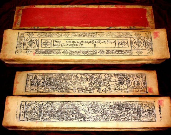 2. Văn bản này có thể chứa vận mệnh chi tiết của từng cá nhân. Theo truyền thuyết, Bhrigu đã nhìn thấy toàn bộ vận số của con người từ quá khứ, hiện tại đến tương lai, và chép lại trong hàng trăm ngàn lá cọ. Ảnh: Pinterest.
