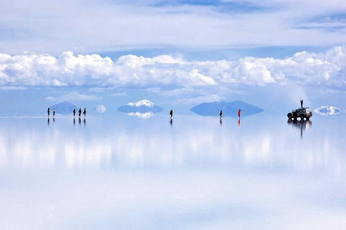 4. Trữ lượng lithium khổng lồ. Uyuni chứa khoảng 7% trữ lượng lithium của thế giới, nguyên liệu quan trọng cho pin sạc. Ảnh: Pinterest.