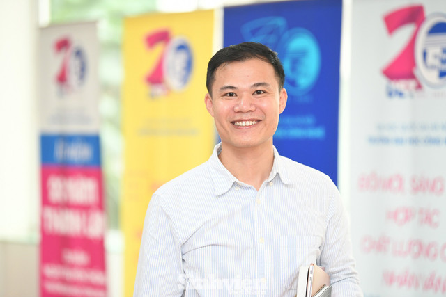TS Nguyễn Văn Sơn (sinh năm 1993), giảng viên Khoa Công nghệ Thông tin, Trường Đại học Công nghệ (Đại học Quốc gia Hà Nội). Ảnh: UET. ts-son-2.jpg