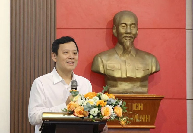 GS. Lê Anh Vinh, Trưởng Ban biên soạn, Viện trưởng Viện Khoa học Giáo dục Việt Nam. Ảnh: Sỹ Điền. le-anh-vinh.png