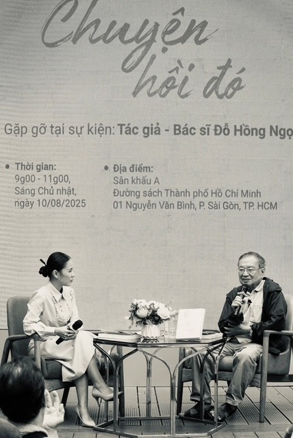 TS.BS Đỗ Hồng Ngọc tại buổi giao lưu ra mắt sách "Chuyện hồi đó". Ảnh" BTC. do-hong-ngoc.jpg