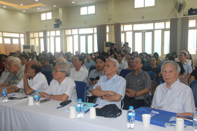 Các đại biểu tham dự Hội thảo. img-6971.jpg