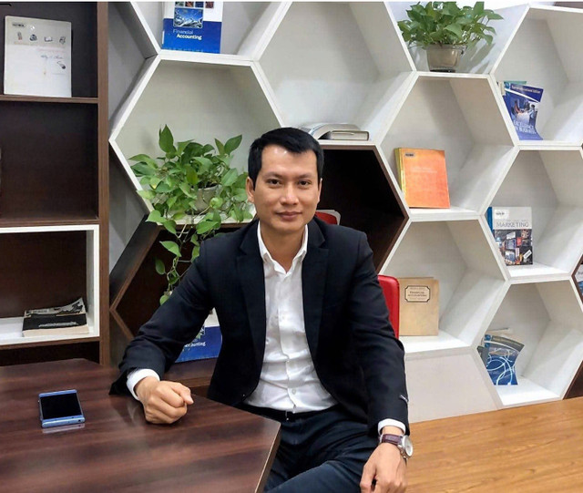 TS Nguyễn Đình Hùng, giáo viên dạy Toán tại Hà Nội. ts-nguyen-dinh-hung.jpg