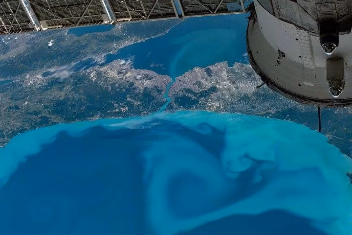 iss074-e-619520-th.jpg