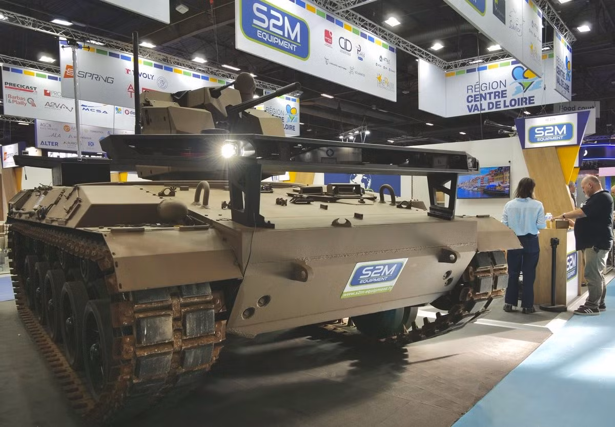 S2M sẽ trưng bày chiếc xe này tại gian hàng của mình trong suốt thời gian diễn ra triển lãm Eurosatory từ ngày 15 đến 19/6/2026. Các công ty coi chiếc xe này như một minh chứng cho những gì có thể làm được với hàng ngàn khung xe tăng cũ vẫn đang được lưu trữ hoặc sử dụng trong quân đội các nước châu Âu, thay vì loại bỏ.