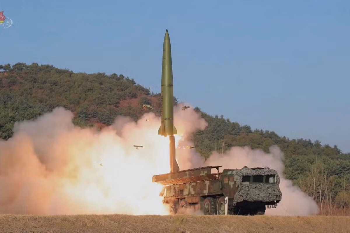 Hwasong-11Ma vẫn sử dụng khung gầm, phương tiện phóng và tầng đẩy tương tự KN-23, nhưng việc bổ sung công nghệ lướt siêu thanh đã đưa nó lên một đẳng cấp hoàn toàn mới.