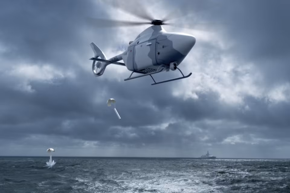 Proteus đóng vai trò là nền tảng thử nghiệm quan trọng cho các bộ phần mềm và cảm biến cần thiết cho các phi đội lai trong tương lai. Máy bay này sử dụng công nghệ xử lý tiên tiến trên khoang để tự động phân tích môi trường và đưa ra quyết định vận hành theo thời gian thực mà không cần sự can thiệp của phi công.