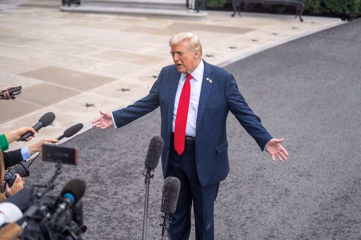 Tổng thống Mỹ Donald Trump phát biểu với báo giới tại Nhà Trắng.