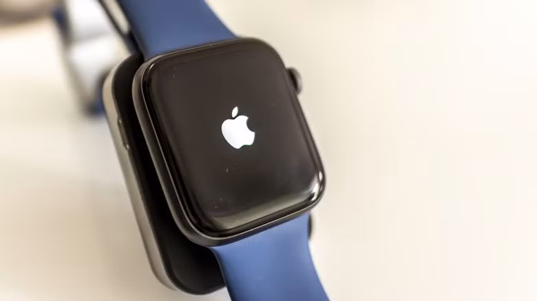 magnetic-watch-stands-with-strong-magnets-1787329052.jpg