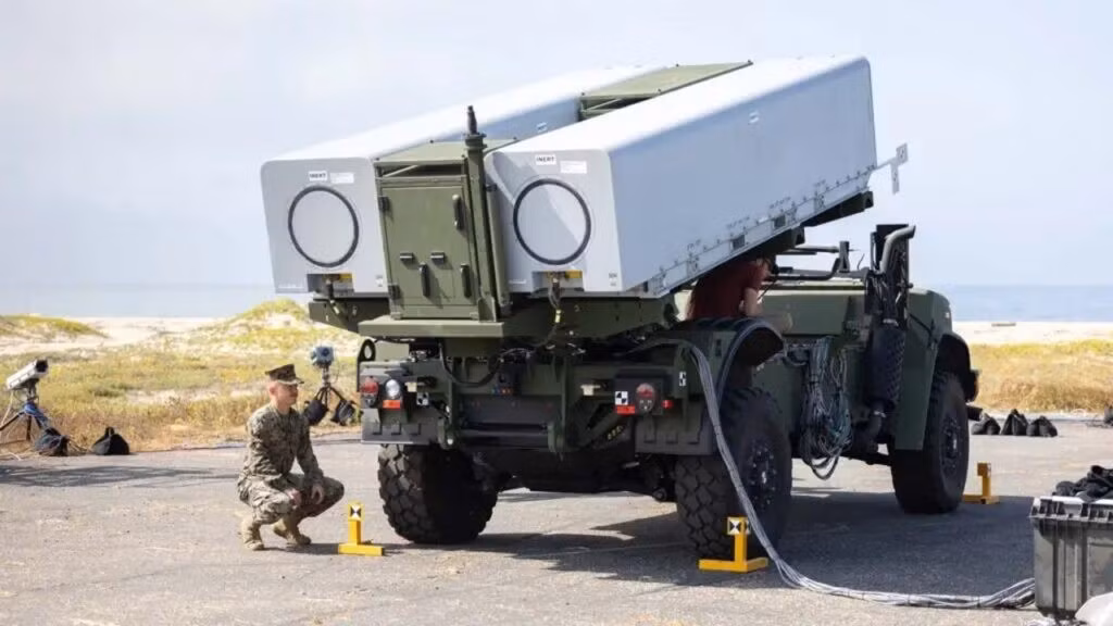 ROGUE-Fires. Ảnh: Oshkosh Defense