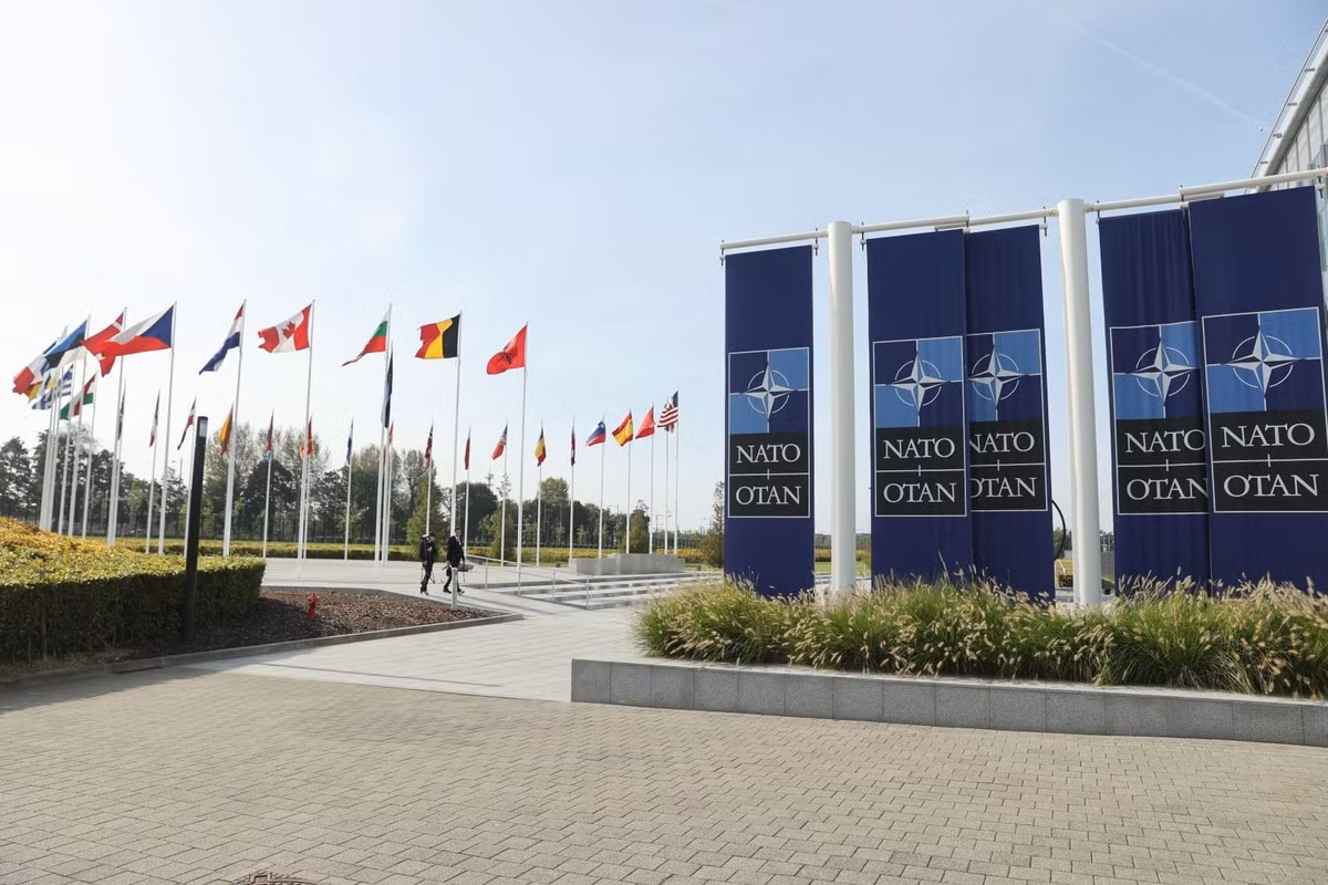 vna-potal-nato-keu-goi-lanh-dao-my-ukraine-han-gan-quan-he-7882499.jpg