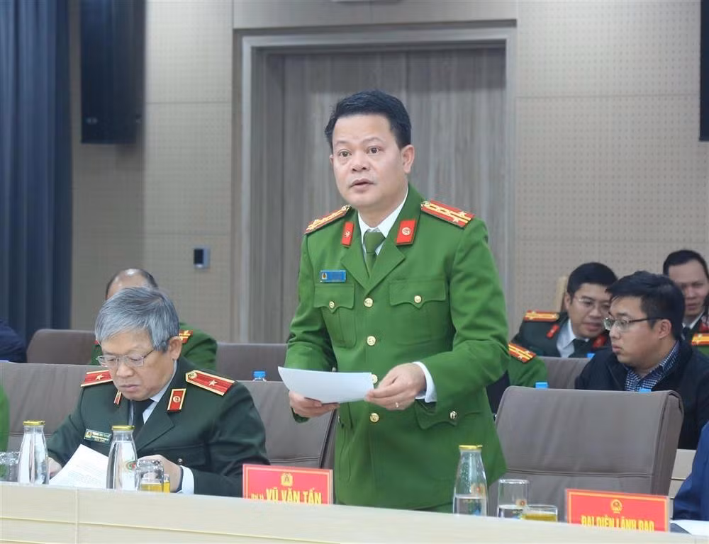 Đại tá Vũ Văn Tấn - Cục trưởng Cục Cảnh sát Quản lý hành chính về trật tự xã hội (Bộ Công an)