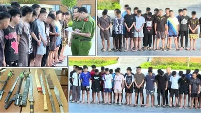 Bắt nhóm thanh thiếu niên hành hung, chém người đi đường