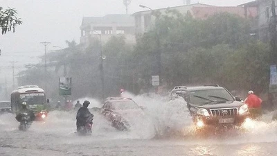 Áp thấp nhiệt đới giật cấp 9, nhiều nơi ở miền Bắc mưa to đến rất to