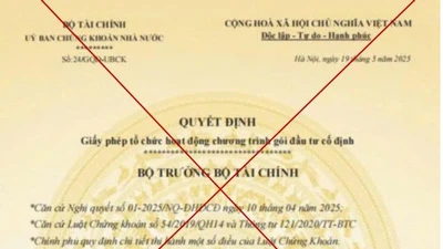 Ủy ban Chứng khoán Nhà nước cảnh báo nhà đầu tư về văn bản giả mạo
