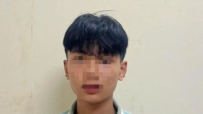 Mâu thuẫn sau uống rượu, thiếu niên 15 tuổi chém người nhập viện