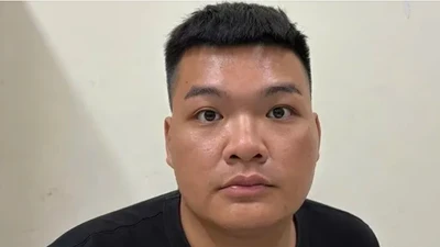 Đánh bạc online bị thua, nam thanh niên đi cướp tiệm vàng
