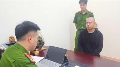 Bắt đối tượng truy nã về tội lạm dụng tín nhiệm chiếm đoạt tài sản
