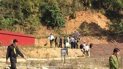 Mâu thuẫn lúc chia tiền, tên sát nhân giết bạn rồi xếp gạch giấu xác