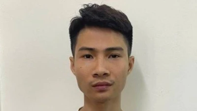 Bắt khẩn cấp kẻ cầm đầu ổ nhóm lừa đảo chiếm đoạt tài sản