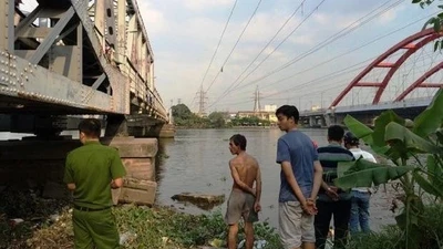 Cái chết bí ẩn của cô thôn nữ sau lời chọc ghẹo ở đám cưới