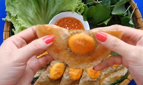 Video: Cách làm chả giò trứng độc lạ