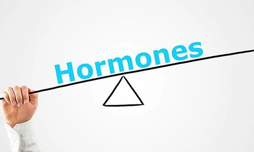 Video: 7 cách tự nhiên để cân bằng hormone trong cơ thể