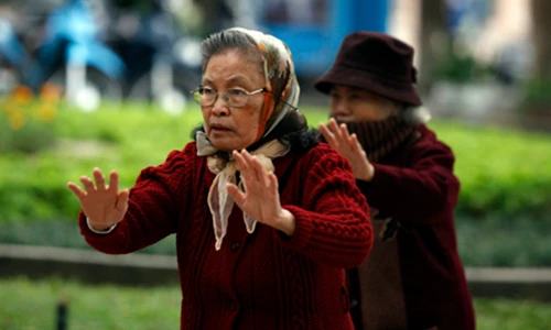 Video: Mùa lạnh, người bệnh tăng huyết áp cần chú ý