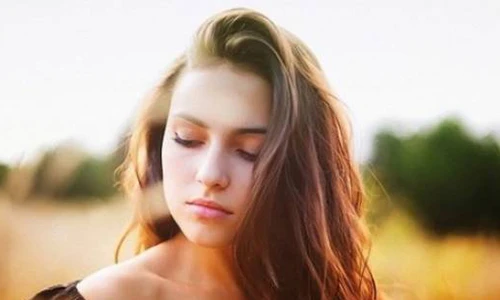 Video: Yêu thêm lần nữa được không anh?