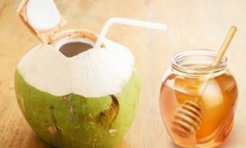 Video: Uống nước dừa tươi với thứ này mỗi sáng, vóc dáng thay đổi ngoạn mục