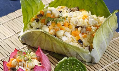 Video: Cách làm cơm chiên hạt sen siêu thơm ngon rất dễ dàng