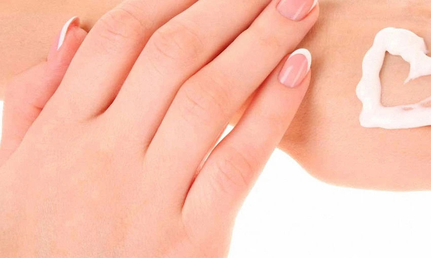 Video: Cách làm trắng da tay nhanh nhất chỉ với 5 loại mặt nạ rẻ tiền