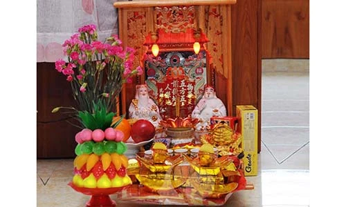 Video: Thờ cúng Thần tài ông Địa mắc phải lỗi này, tài lộc tránh xa