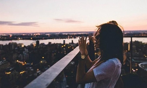 Video: Cô đơn, một mình có thực sự đáng sợ như bạn nghĩ?