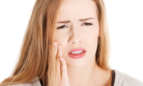 Video: 7 mẹo vặt hữu ích giúp bạn không bao giờ bị sâu răng