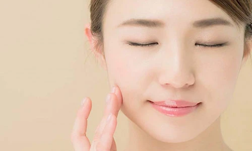 Video: Rửa mặt với hỗn hợp này, bạn sẽ ngỡ ngàng với kết quả sau đó