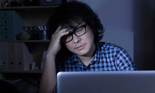 Video: 7 bệnh nguy hiểm có thể mắc phải nếu bạn liên tục thức đêm