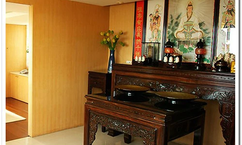 Video: Phong thuỷ bàn thờ cho tuổi Nhâm Tý giúp gia chủ ăn nên làm ra