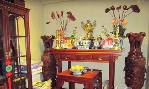 Video: Phong thuỷ bàn thờ cho người tuổi Tý thêm thịnh vượng và phát tài